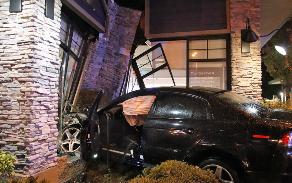 Vehicle into building property damage — LiDAR documentation